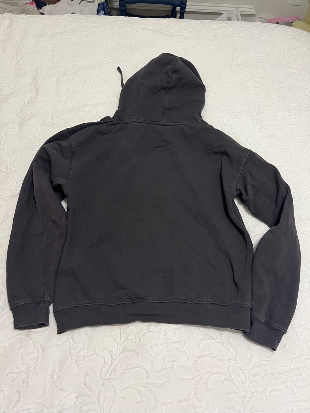 Pura Vida Black Hoodie with Gold Tiger Graphic and front pocket size Small - Picture 7 of 7